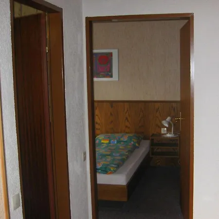 Edwards Apartment *
