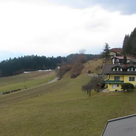 Edwards * Millstatt